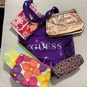 Tote with small makeup bags ❤️